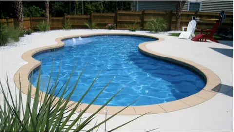 UAE Manufacturing Fiberglass Pools