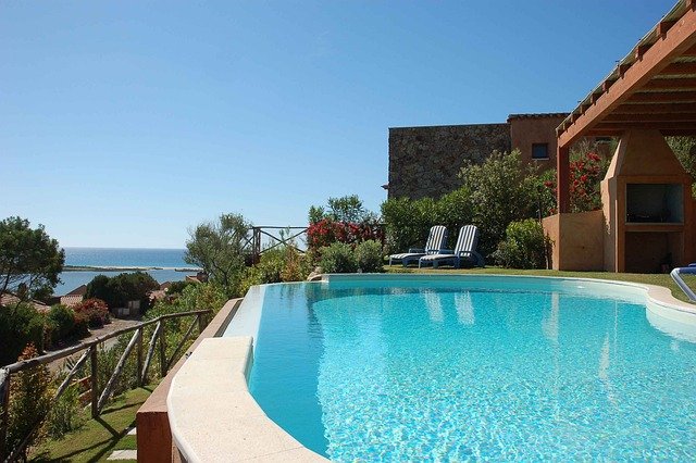 Top Rated Swimming Pool Contractors in Dubai , UAE