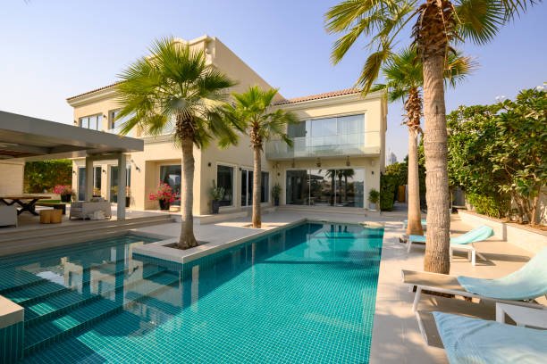 Swimming Pool Installation Companies Near Me