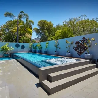 Inground vs Above Ground Swimming Pools in Dubai