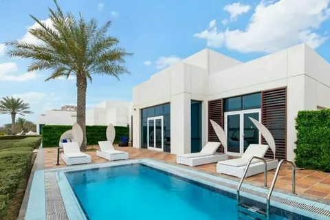 Luxury Swimming Pool Construction Company UAE