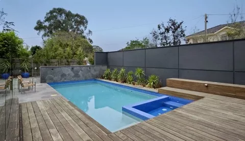 Pool and landscaping contractors in Jumairah village triangel JVT